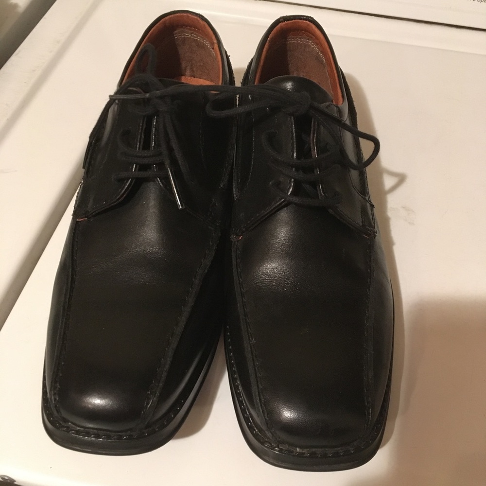 Men’s size 38 leather Shoes
